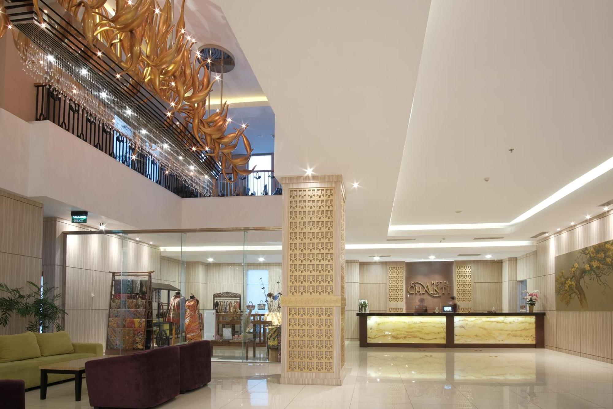 Hotel Chanti Managed By Tentrem Hotel Management Indonesia Semarang Exteriör bild