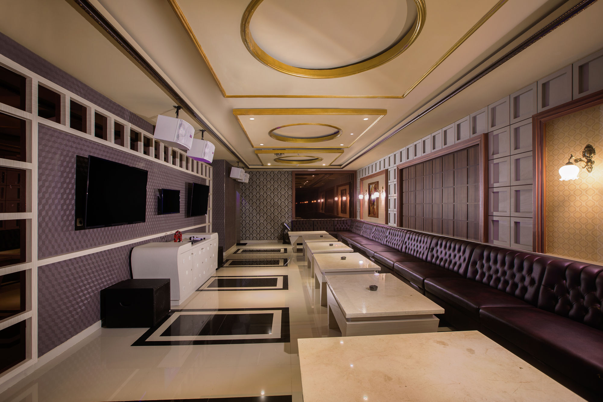 Hotel Chanti Managed By Tentrem Hotel Management Indonesia Semarang Exteriör bild